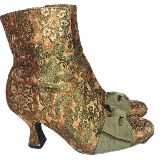 Baci Shoes - ⭐️SOLD⭐️  BACI BOOTS DAPPER, Green & Gold Victorian Picard fabric w/bow